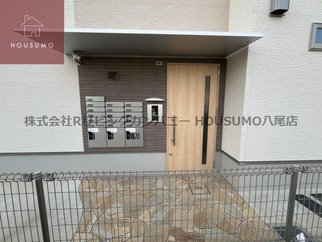 エントランス　建物の内部です