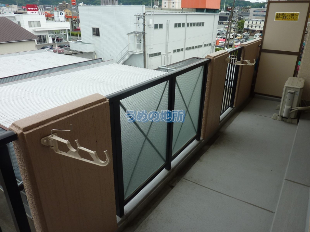 バルコニー　ベランダ