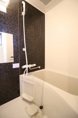 バス・シャワールーム　きれいなお風呂です