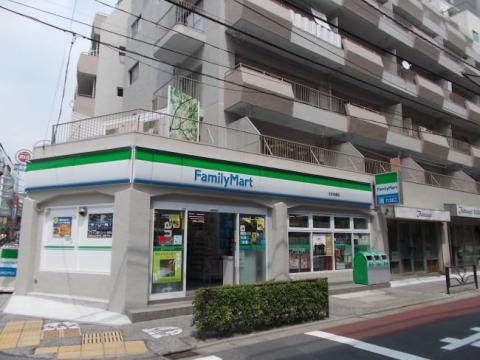 コンビニ　ファミリーマート文京本郷店（コンビニ）まで140m