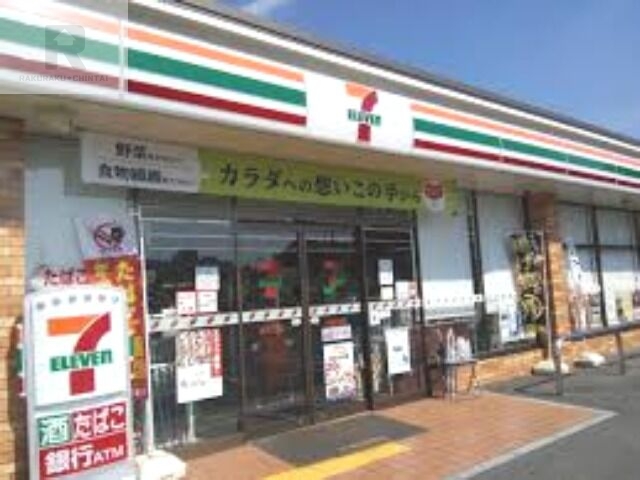 コンビニ　セブンイレブン東大阪下六万寺町店（コンビニ）まで253m