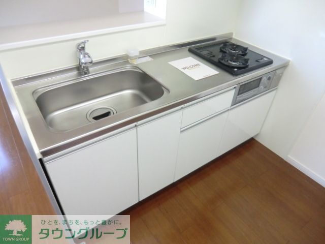 キッチン　２口グリル付対面式キッチン