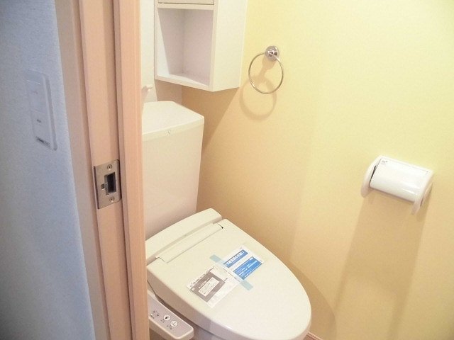 トイレ　コンパクトで使いやすいトイレです
