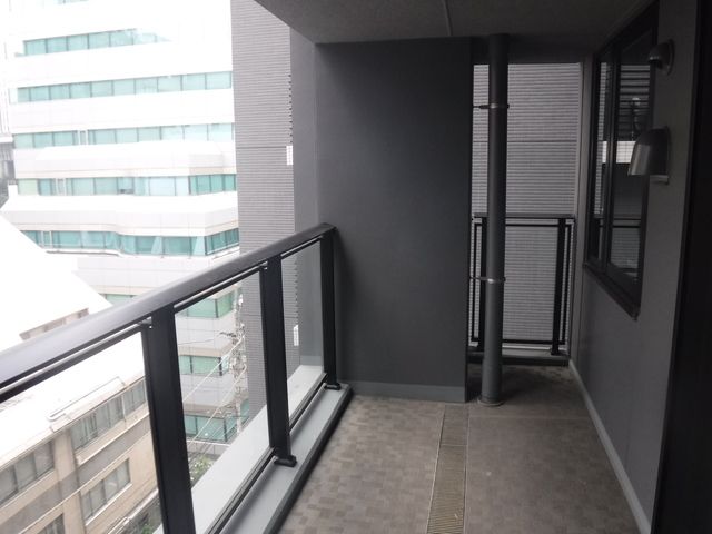 バルコニー　陽当たり良好なバルコニーです