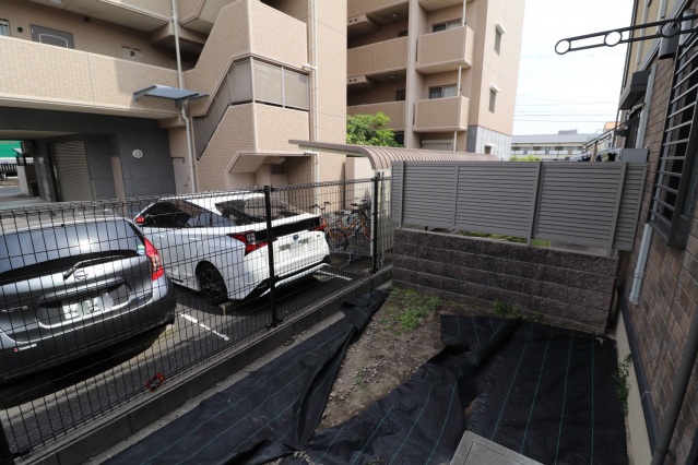 バルコニー　専用庭