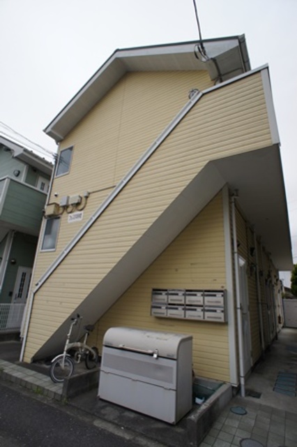 建物外観　２４時間管理だから入居中のトラブルも安心ですね