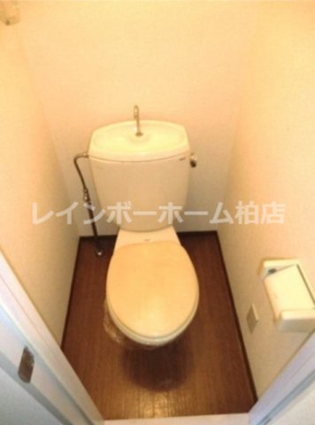 トイレ　シンプルで使いやすいトイレです