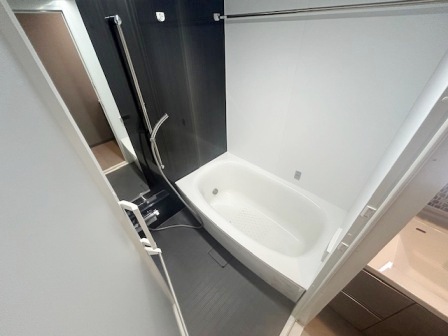 バス・シャワールーム　※別部屋写真