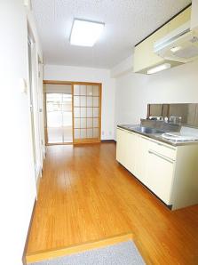 玄関　※別部屋参照