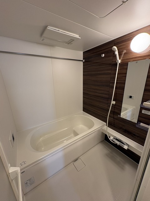 バス・シャワールーム　別部屋参考写真です