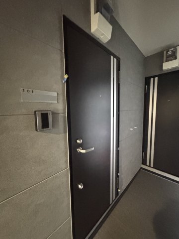クラージュ黒川IIの玄関写真