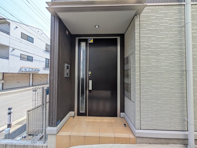エントランス　エントランス