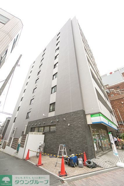 都営大江戸線 西新宿五丁目駅 徒歩6分 築15年