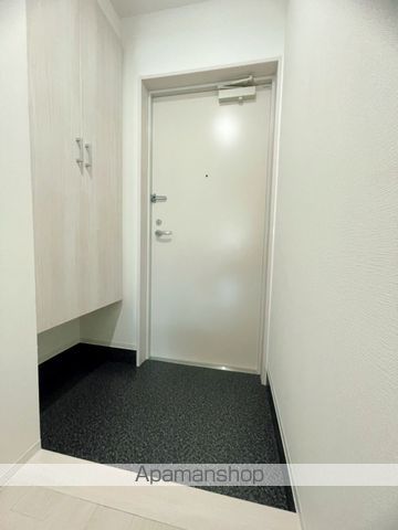 月光江波東参番館の玄関写真