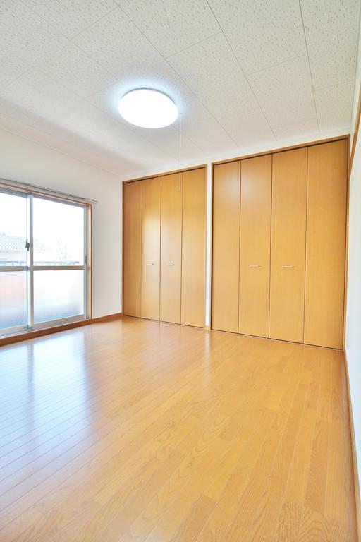 居室・リビング　照明器具 完備