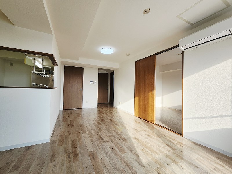 居室・リビング　当店仲介料無料♪ペット可♪エレベータ、オートロック付きです♪