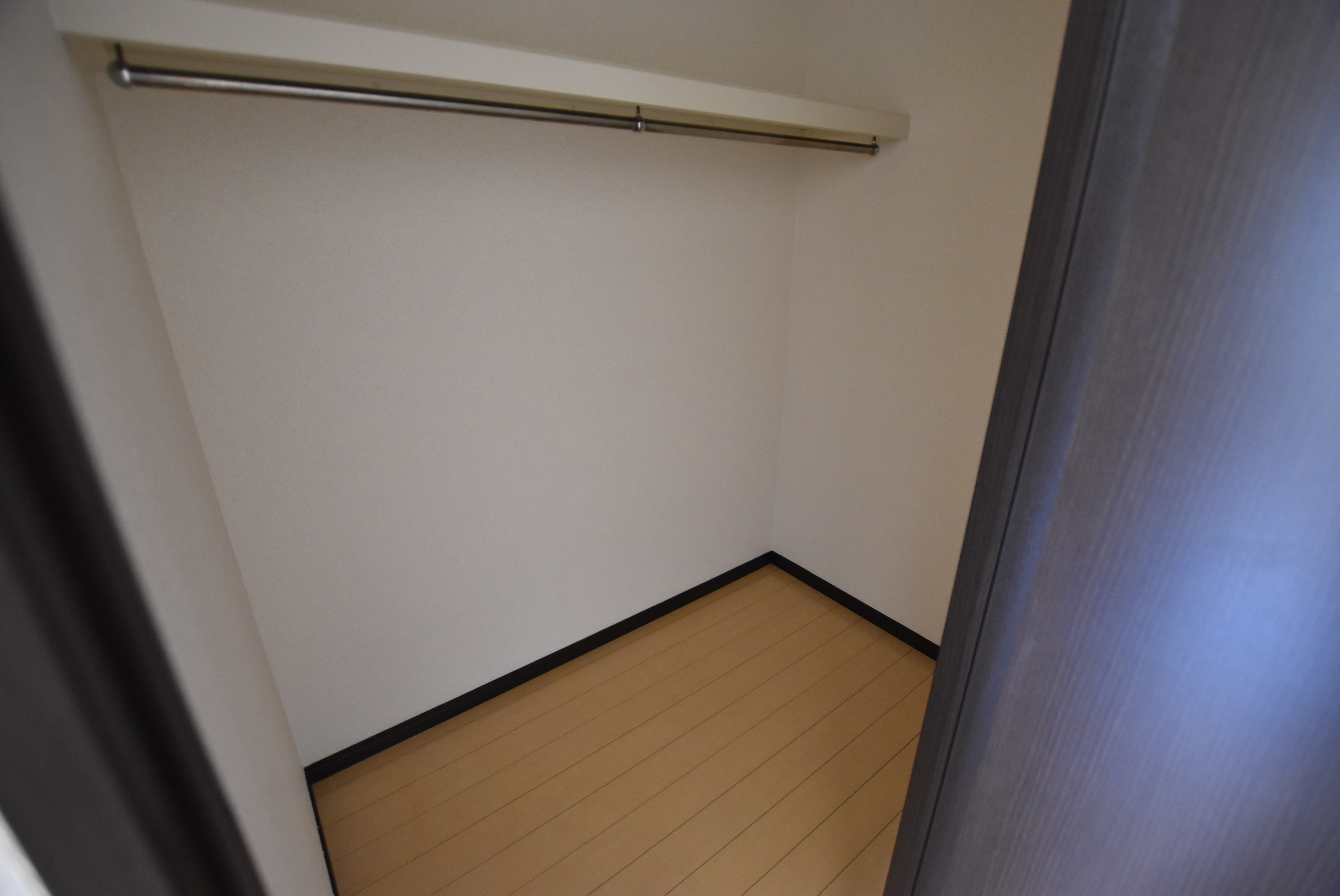 ＪＲ関西本線 柏原駅 徒歩9分 2階建 築17年の内装写真