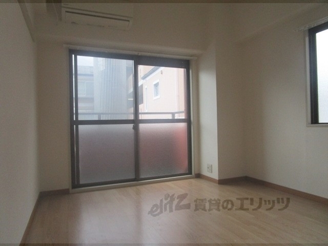 居室・リビング　居室