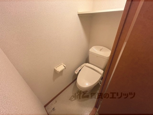 【葛城市北花内のアパートのトイレ】