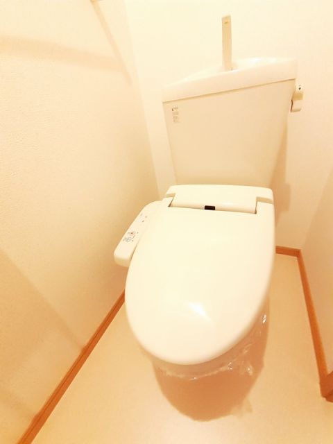 【メゾン・クレールのトイレ】