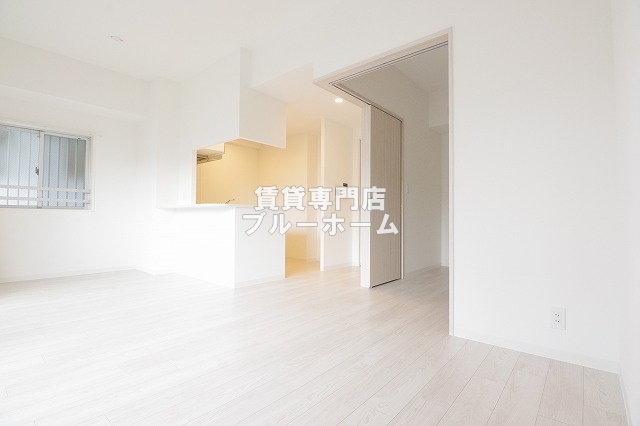 居室・リビング　10.1帖の広々としたリビング！