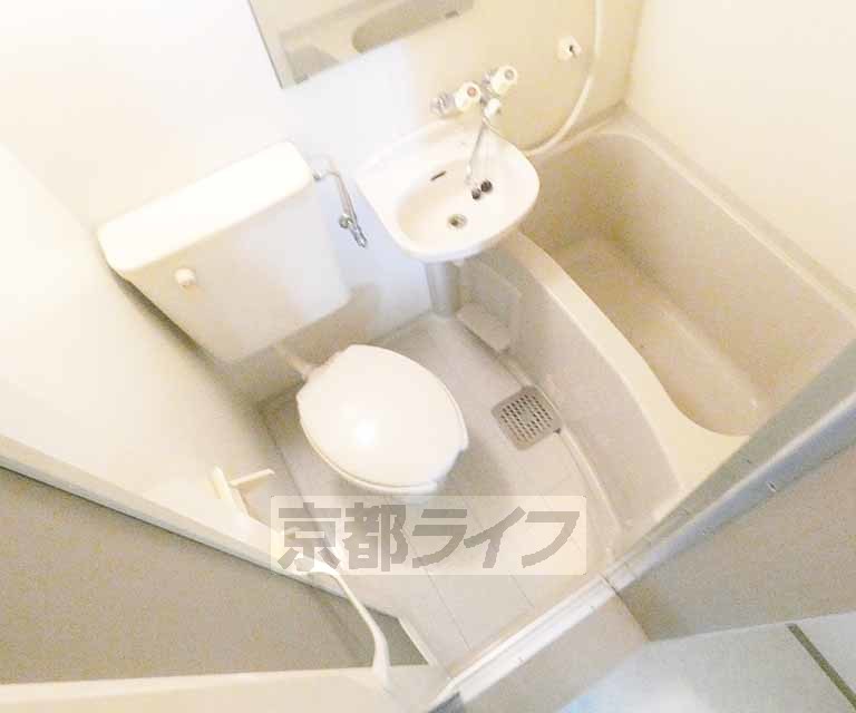 【カームハウス近江のトイレ】