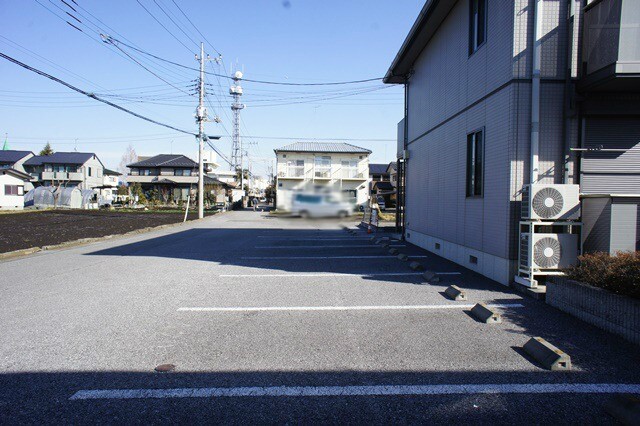 【エーデル桜 Bの駐車場】