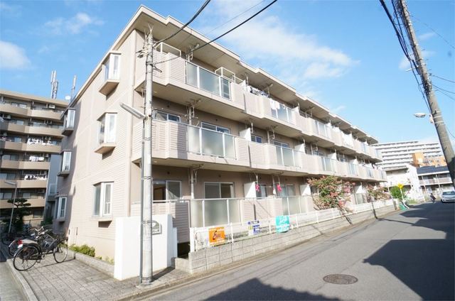 船橋市本中山のマンションの建物外観