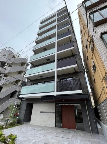 【クレストコート西巣鴨の建物外観】