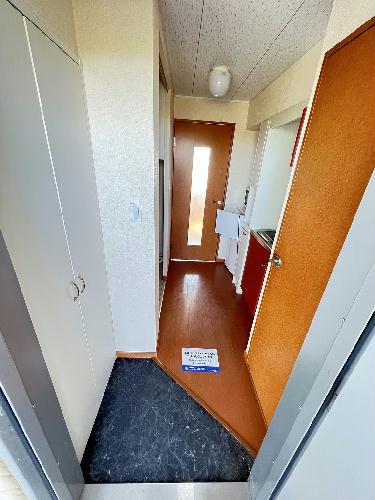 玄関　1階の写真です。