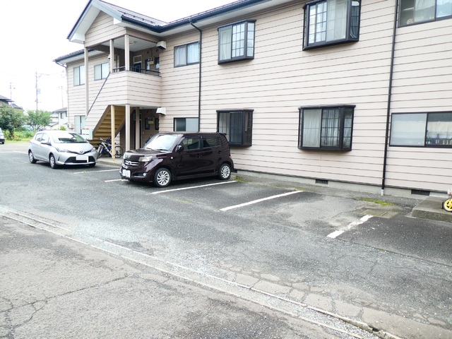 駐車場　駐車場