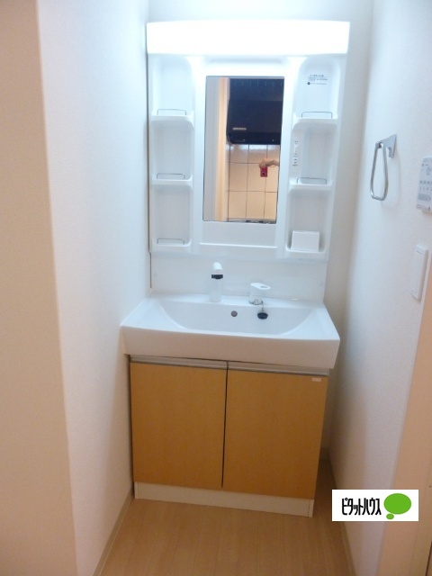 洗面設備　シャンプードレッサー