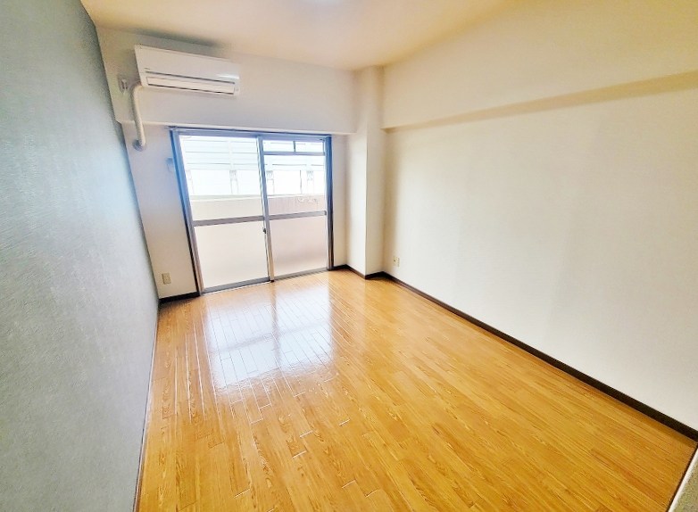 居室・リビング　★洋室7.5帖★