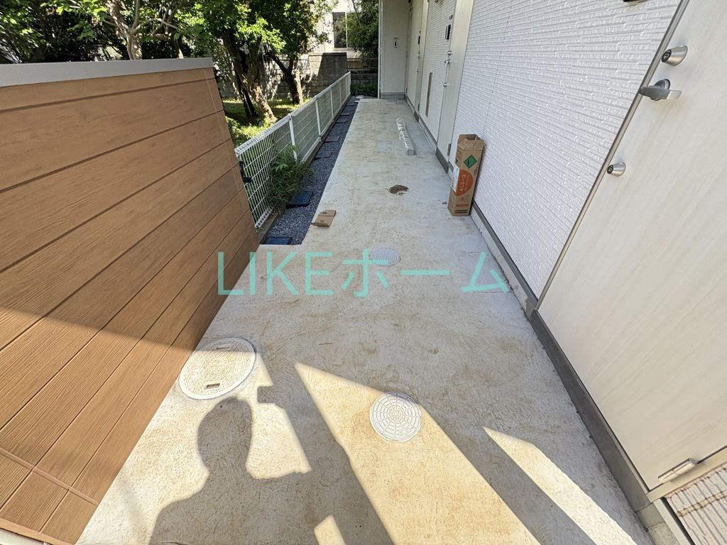 ロビー　庭
