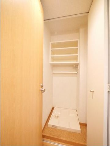 その他設備　室内に洗濯機置き場があり便利です☆
