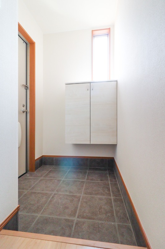 玄関　図面と現状に相違がある場合には現状を優先