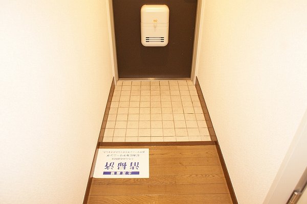 玄関　別部屋参考写真