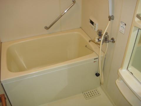 バス・シャワールーム　バス