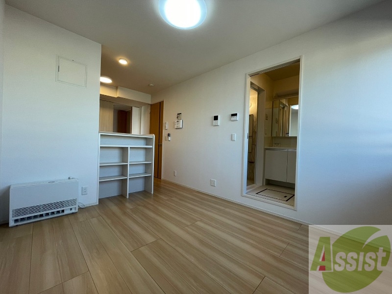 居室・リビング　広々としたリビングですね。使い勝手がよさそうですね！