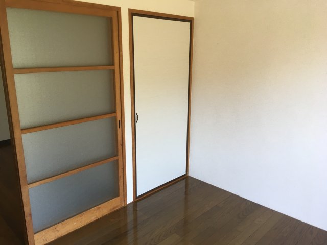 その他部屋・スペース　洋室６帖には、半間分の物入があります♪