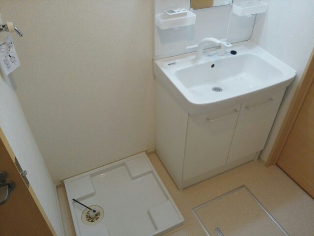 洗面設備　広い洗面スペース