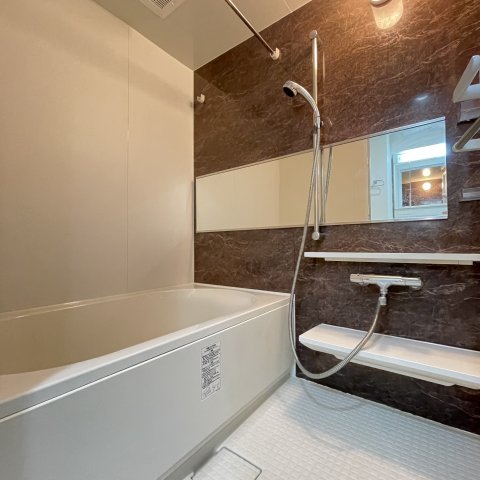 バス・シャワールーム　同仕様タイプです