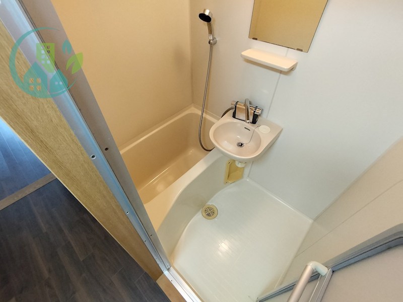 バス・シャワールーム　ソレアード（ネット無料）