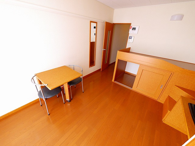 居室・リビング　居間です