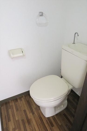 トイレ　他号室のお写真です