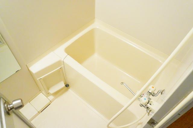 バス・シャワールーム　浴室