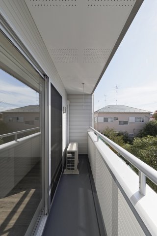 バルコニー　広々としたバルコニーです