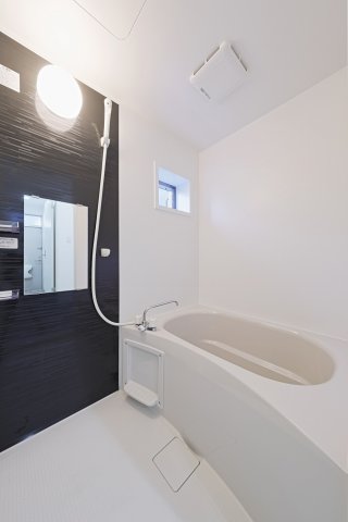 バス・シャワールーム　きれいなお風呂です