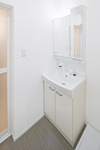 洗面設備　シャンプードレッサー