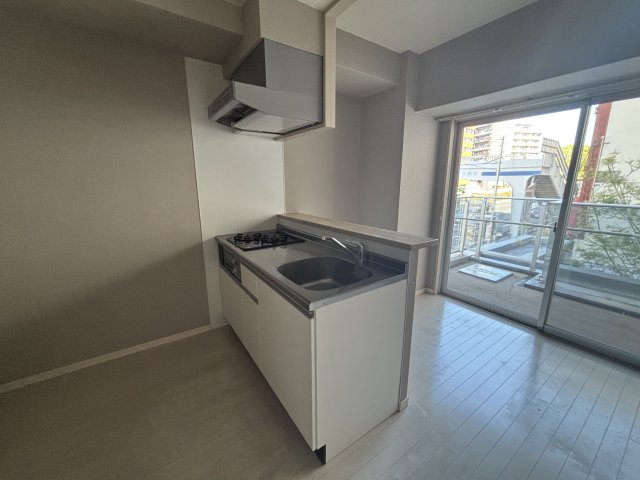 キッチン　※同物件別部屋参考写真